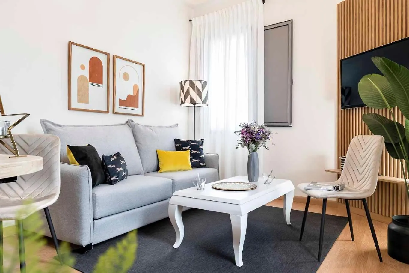 Apartment Apartamento Familiar Nuevo De Diseno En La Mejor Zona De Triana, Parking Included Seville Spain